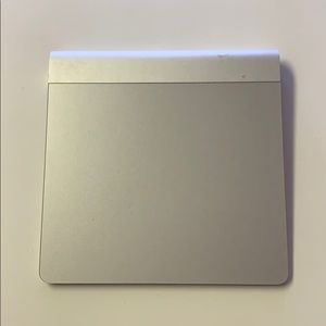 Apple magic trackpad 1